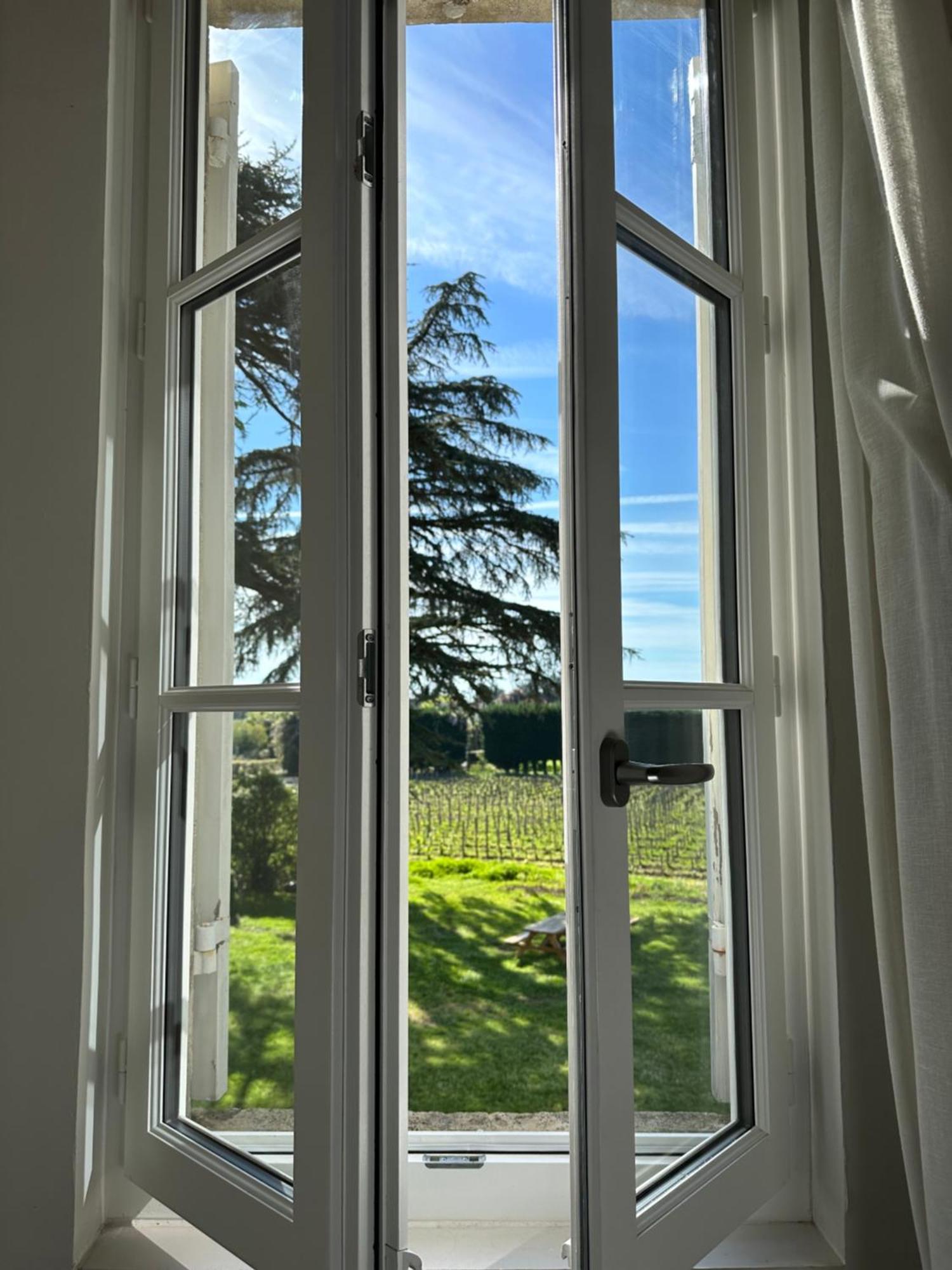 Chateau Bonalgue - Pomerol Либурн Экстерьер фото