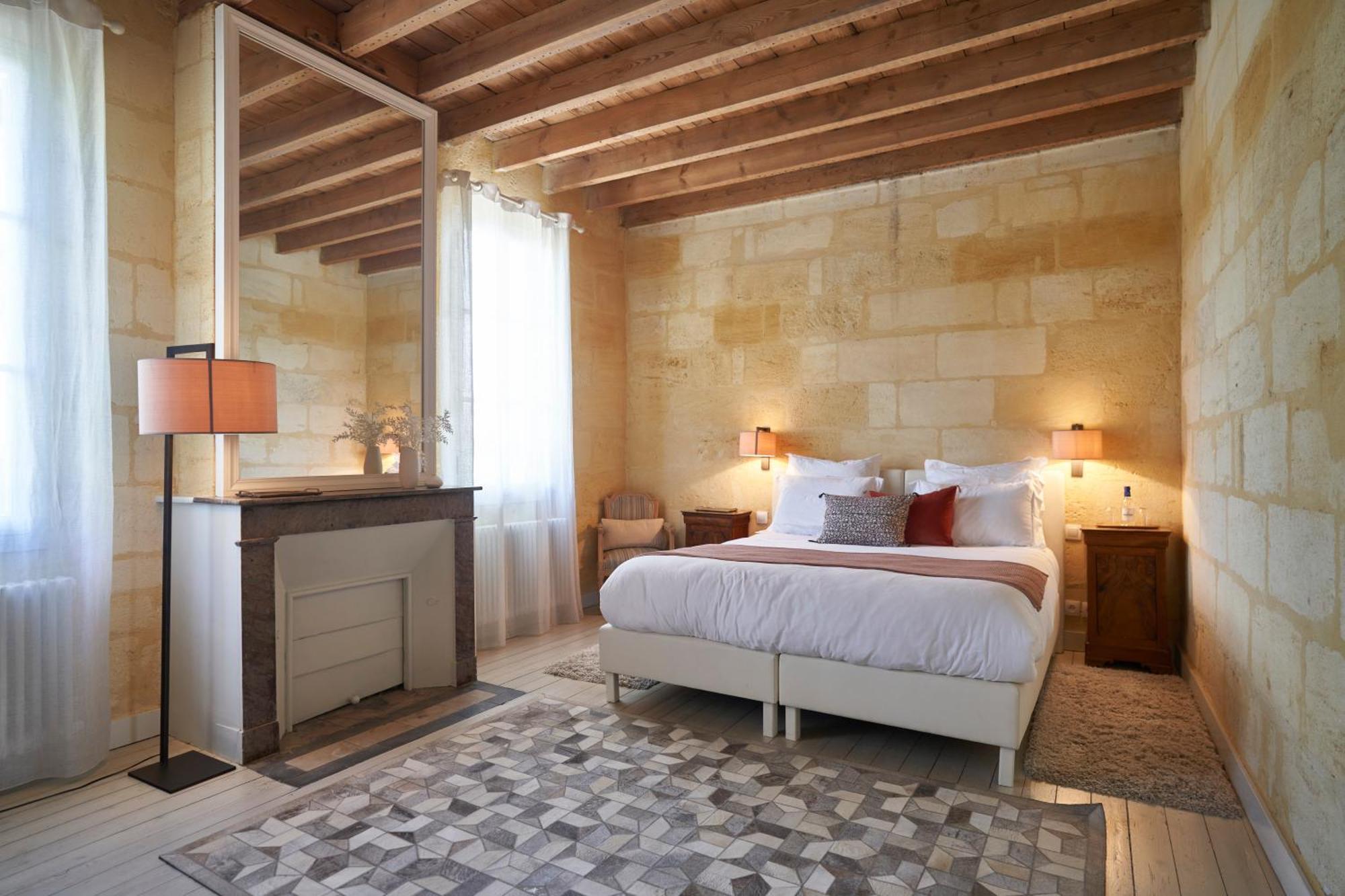 Chateau Bonalgue - Pomerol Либурн Экстерьер фото